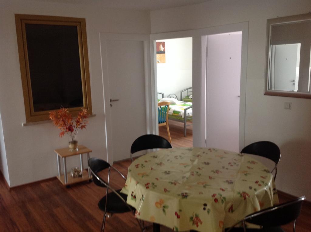 Pension Lindengarten Nuremberg Bagian luar foto