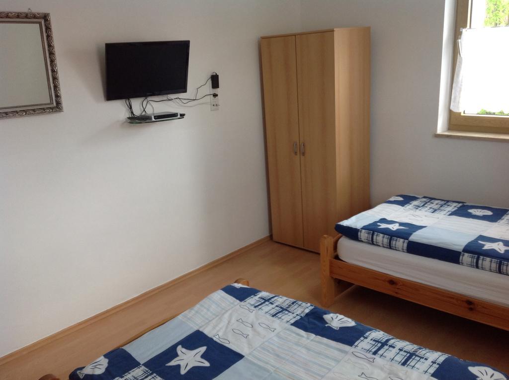 Pension Lindengarten Nuremberg Bagian luar foto